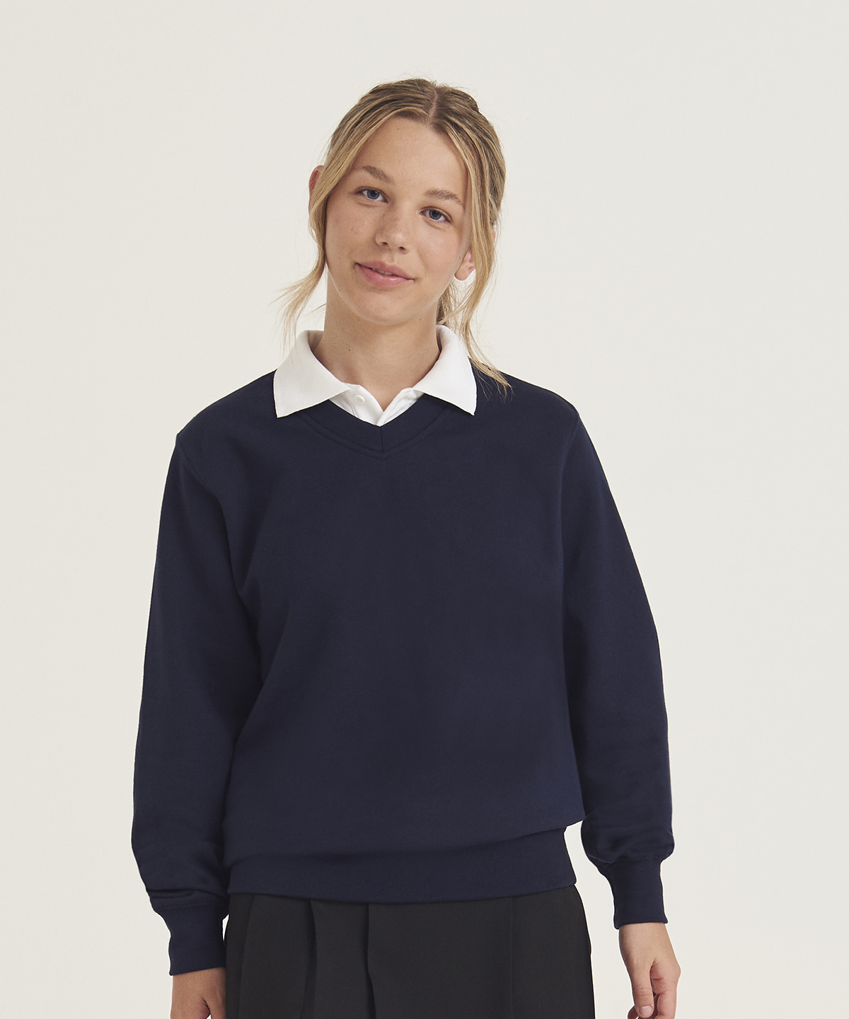 Senior academy v-neck sweatshirt