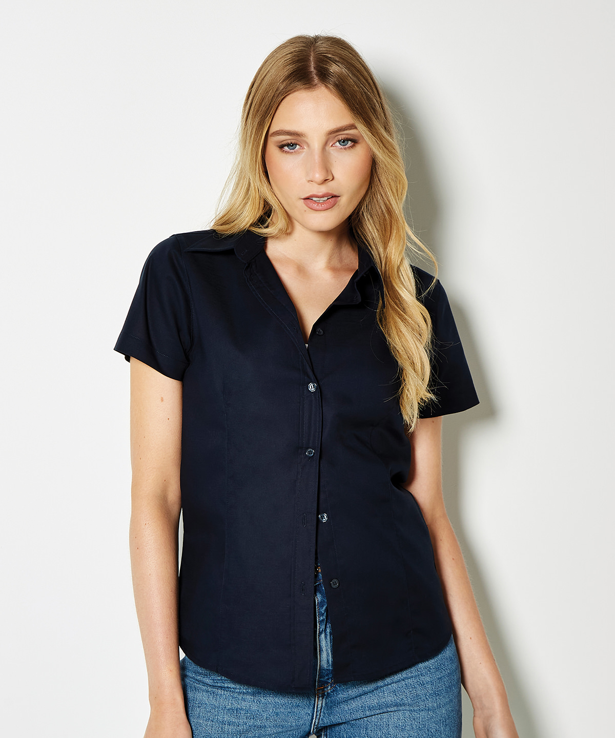 Women's workplace oxford blouse short-sleeved (tailored fit)