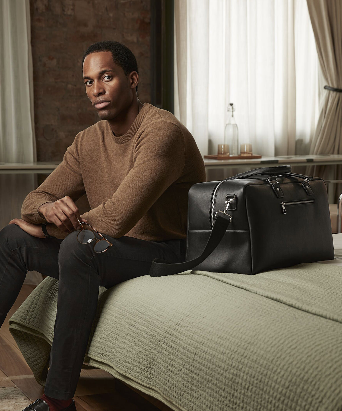 Tailored luxe pu wash bag