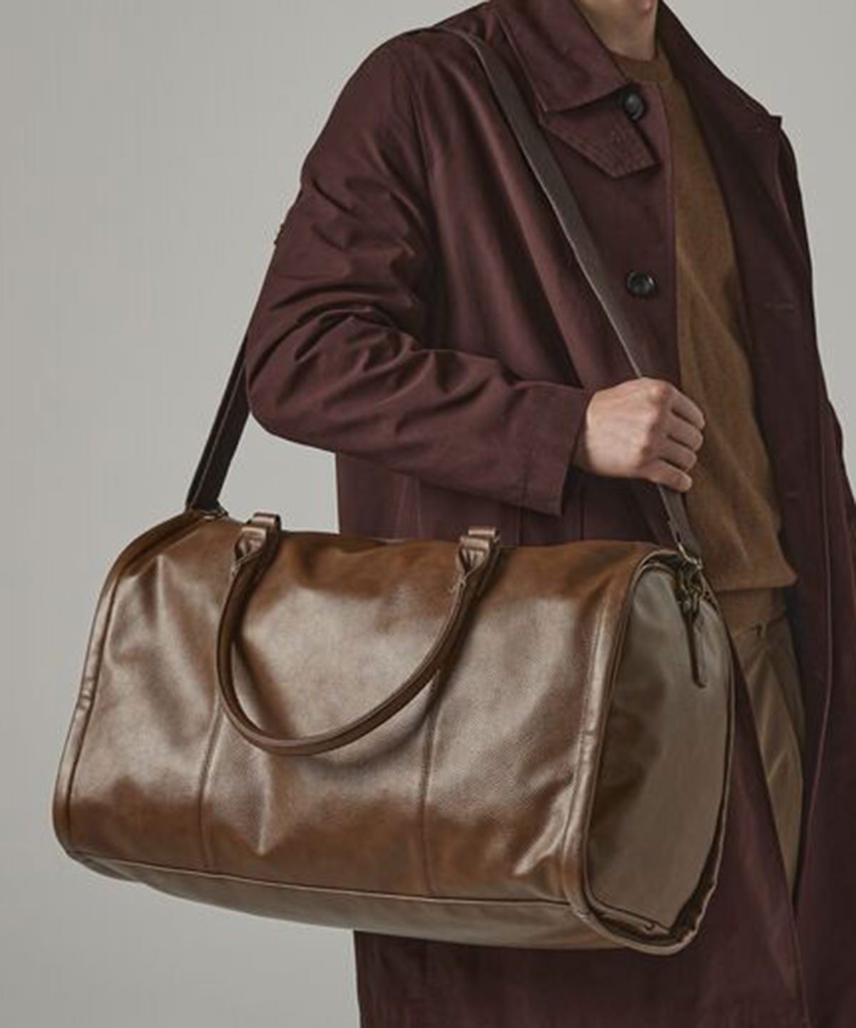 Nuhide® garment weekender