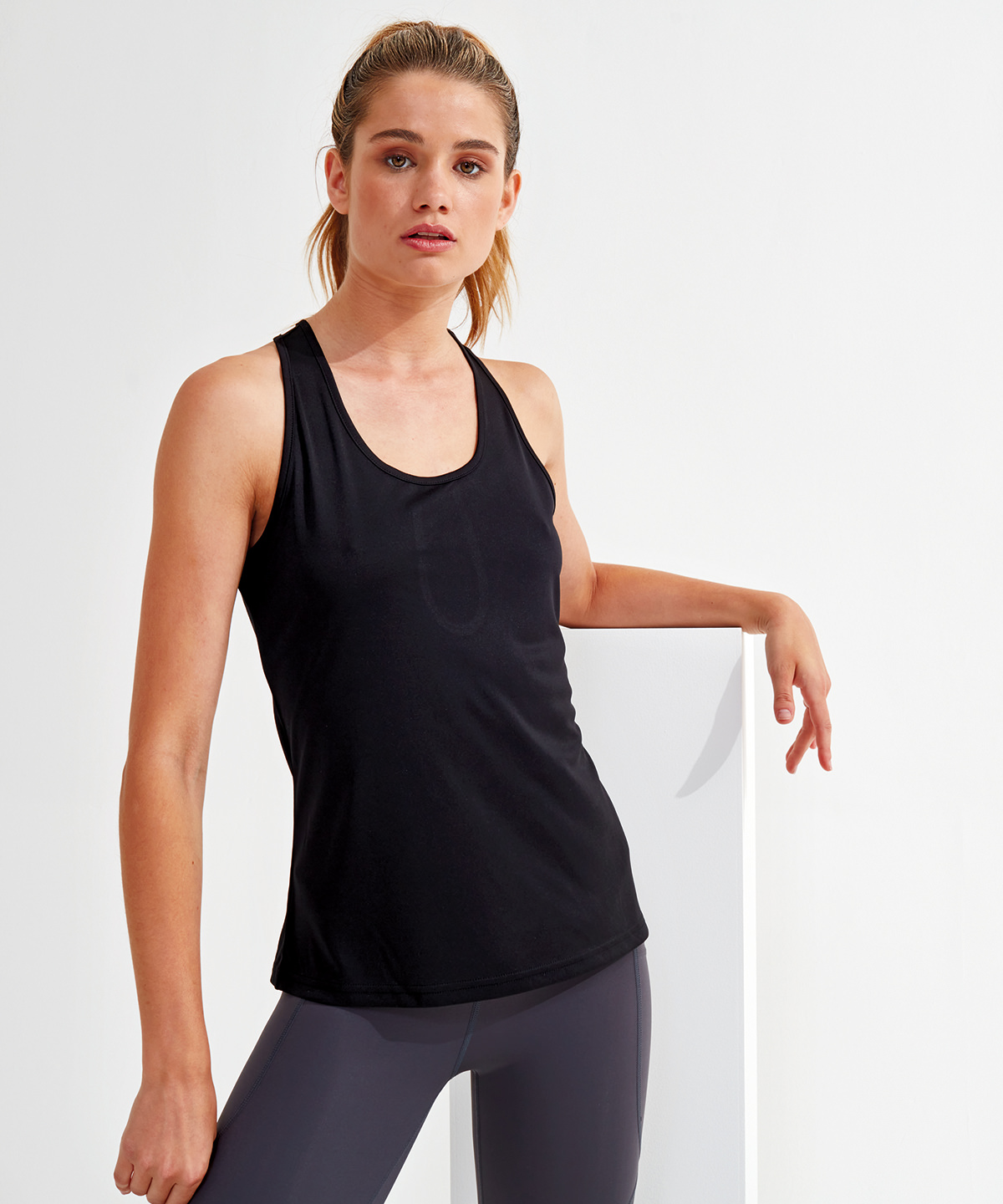 Women’s TriDri® yoga knot vest