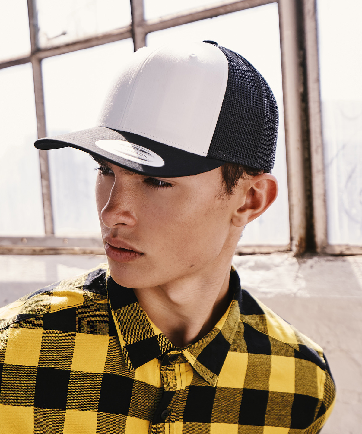 Retro trucker coloured front (6606cf)